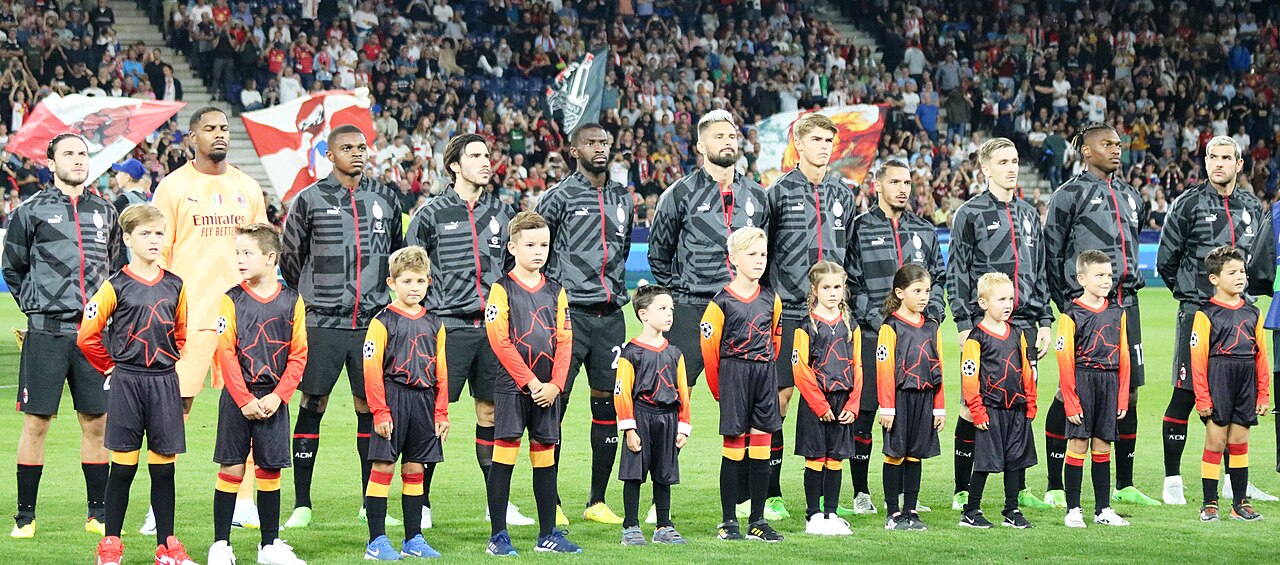 女足联赛的职业化拐点：从国家队成绩到俱乐部商业闭环